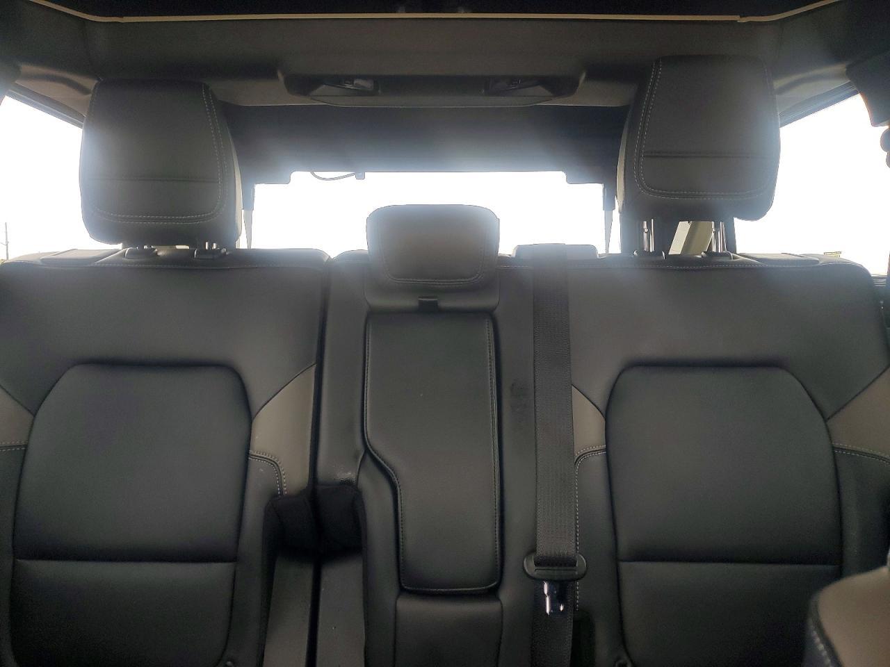 2025 Ford Bronco Outer Banks - zdjęcie 10