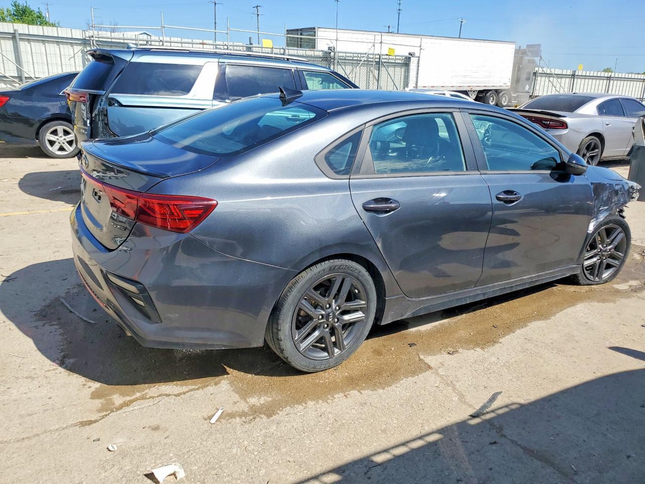 2021 Kia Forte Gt-Line - zdjęcie 3