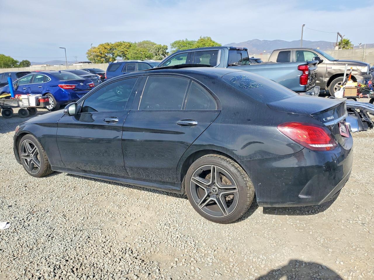 2020 Mercedes-Benz C - zdjęcie 2