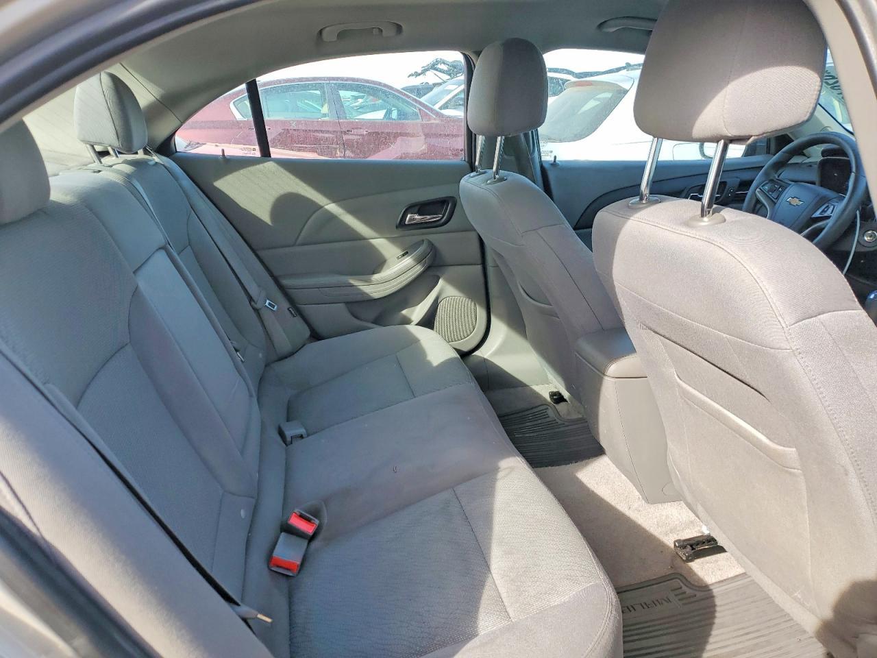 2014 Chevrolet Malibu Ls - zdjęcie 10