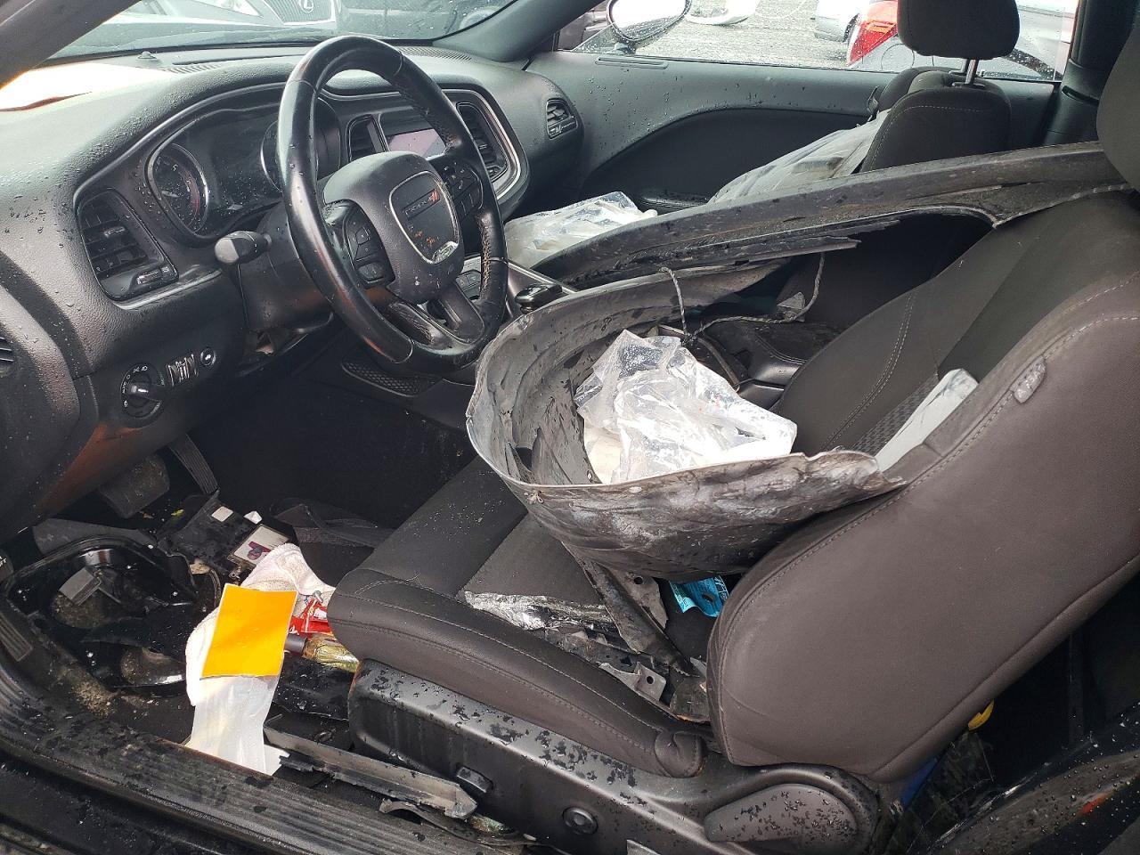 2020 Dodge Challenger Sxt - zdjęcie 7