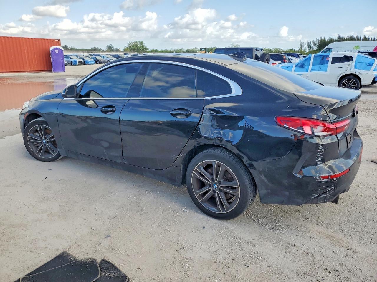 2024 BMW 228I - zdjęcie 2