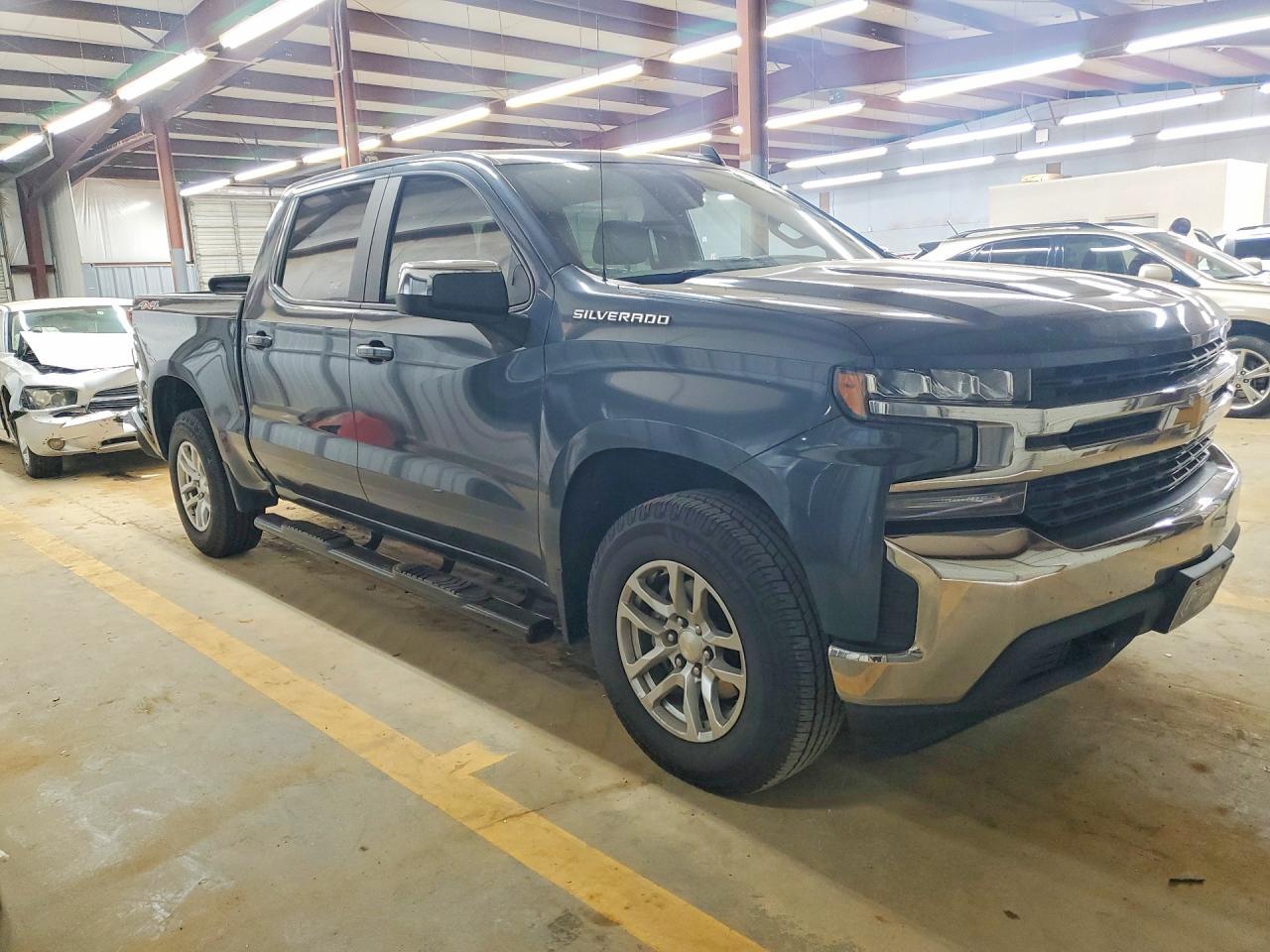 2019 Chevrolet Silverado K1500 Lt - zdjęcie 4
