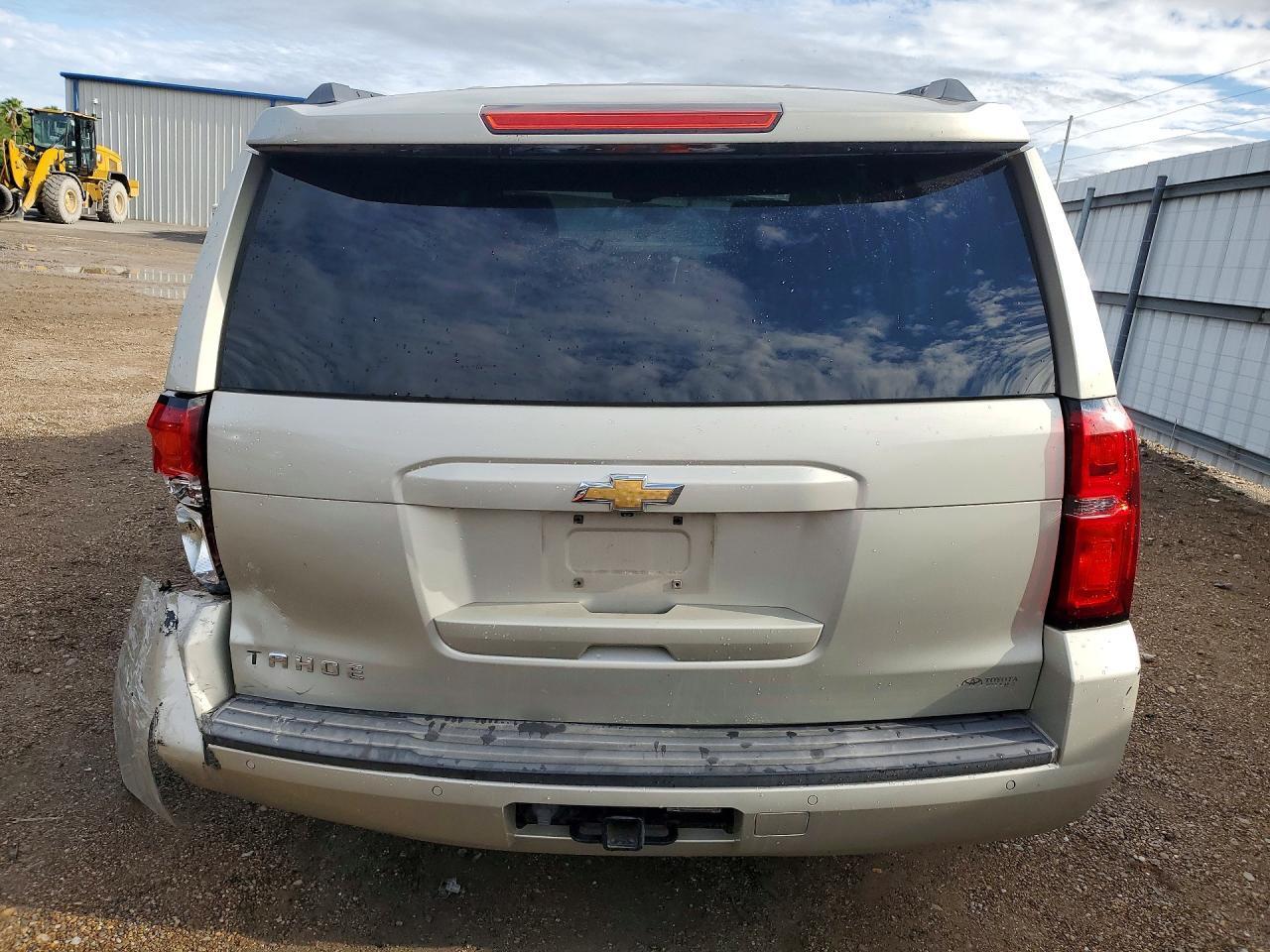 2015 Chevrolet Tahoe C1500 Lt - zdjęcie 6