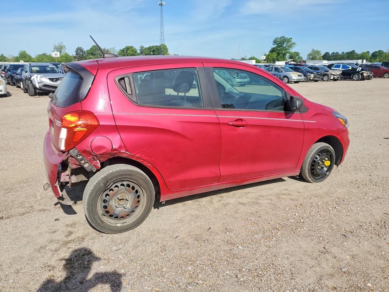 2020 Chevrolet Spark Ls - zdjęcie 3