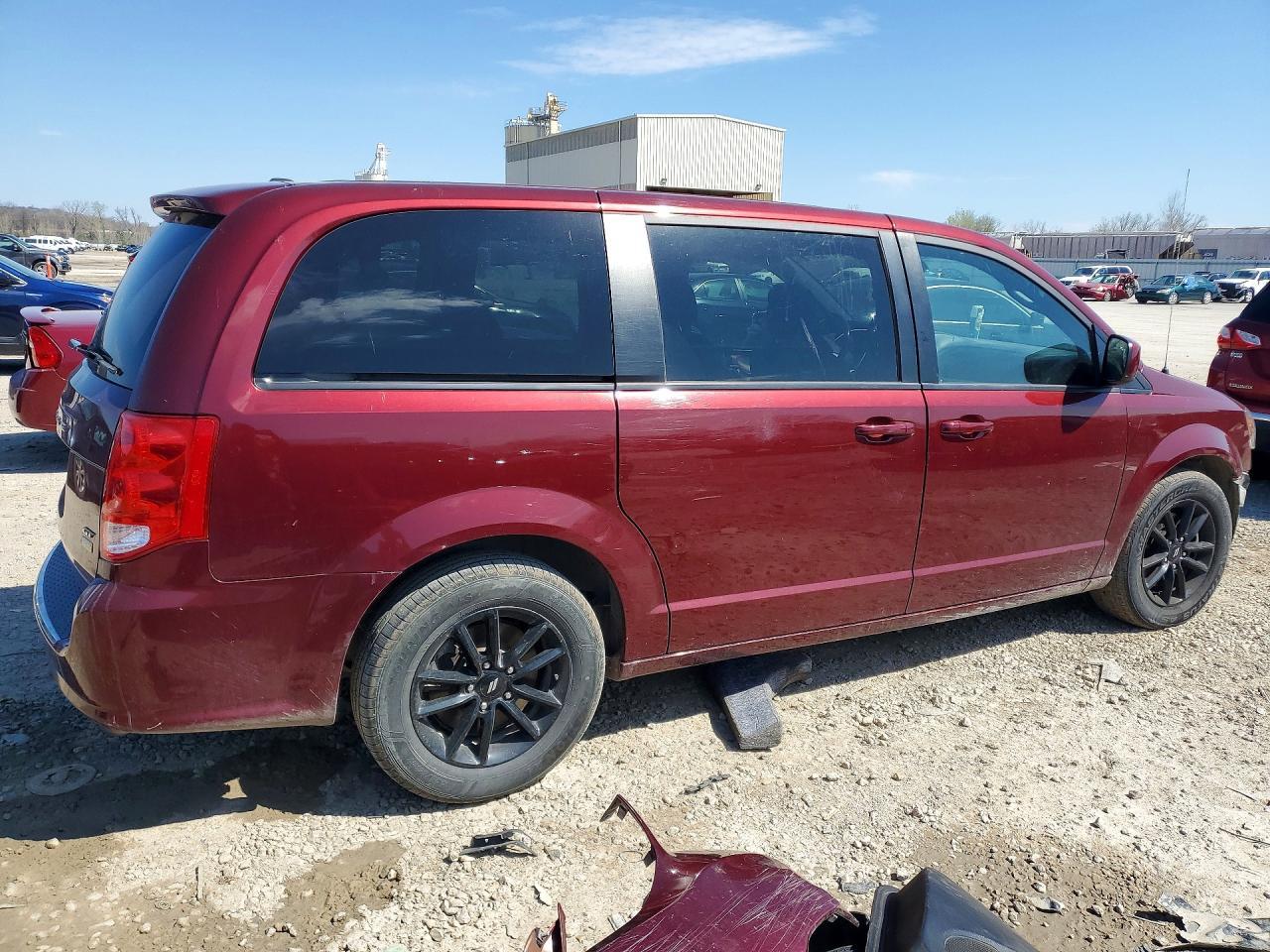 2019 Dodge Grand Caravan Gt - zdjęcie 3