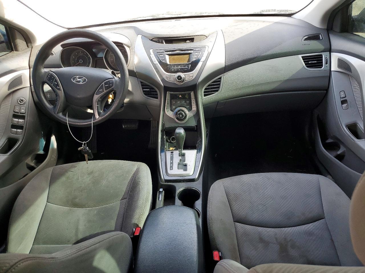 2013 Hyundai Elantra Gls - zdjęcie 8