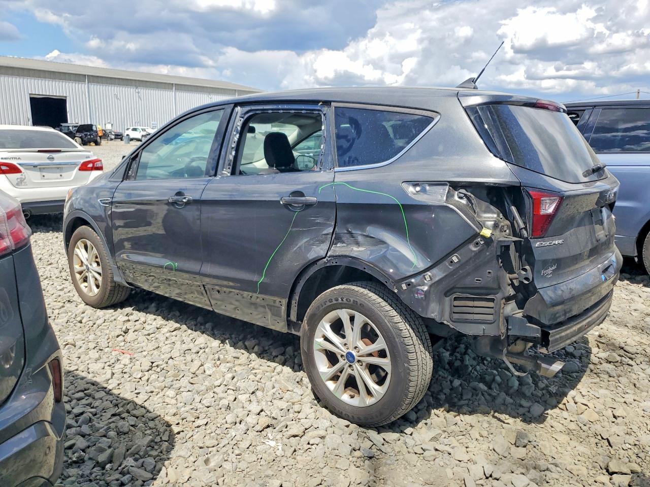 2019 Ford Escape Se - zdjęcie 2