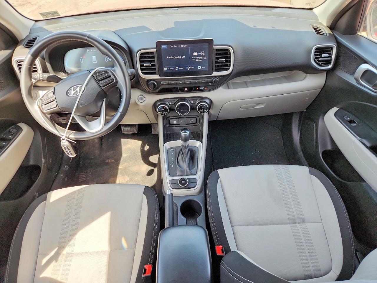 2024 Hyundai Venue Sel - zdjęcie 8
