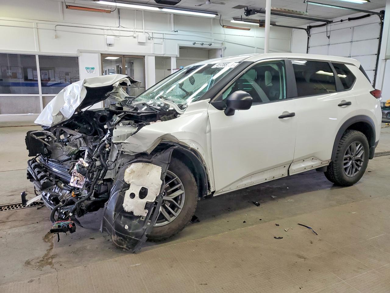 2024 Nissan Rogue S - zdjęcie główne