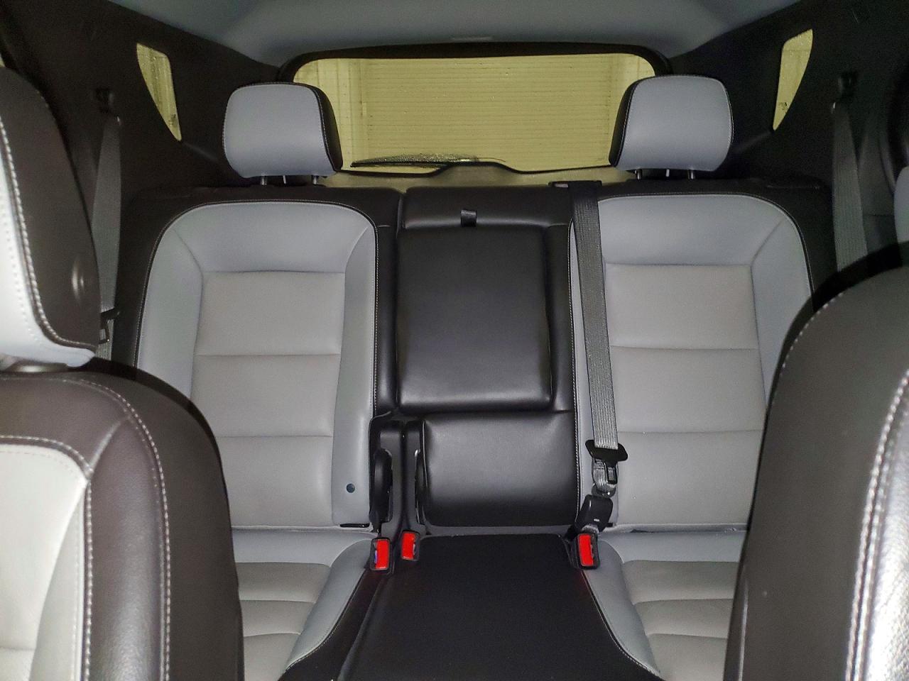 2021 Chevrolet Equinox Premier - zdjęcie 10