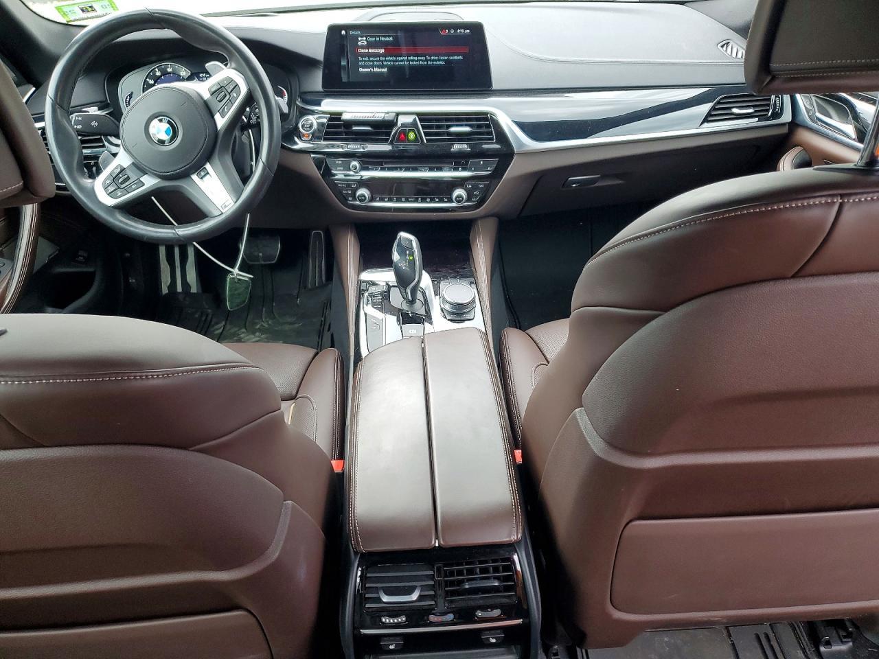 2018 BMW Seria 5 M550i - zdjęcie 8