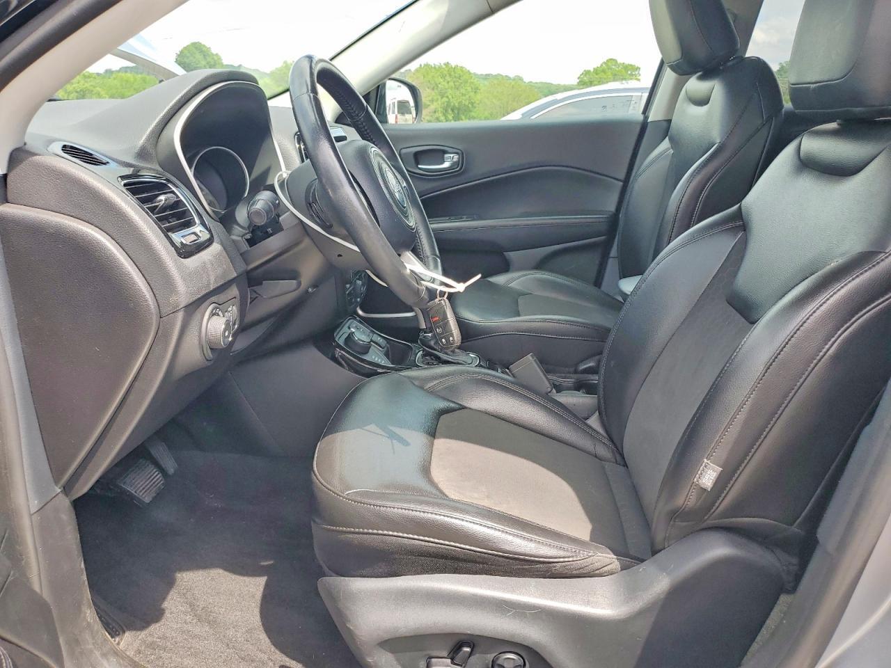 2018 Jeep Compass Latitude - zdjęcie 7