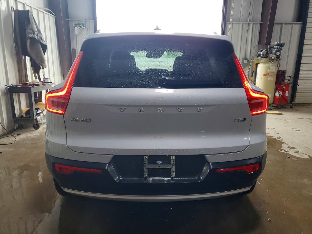2020 Volvo Xc40 T5 Momentum - zdjęcie 6