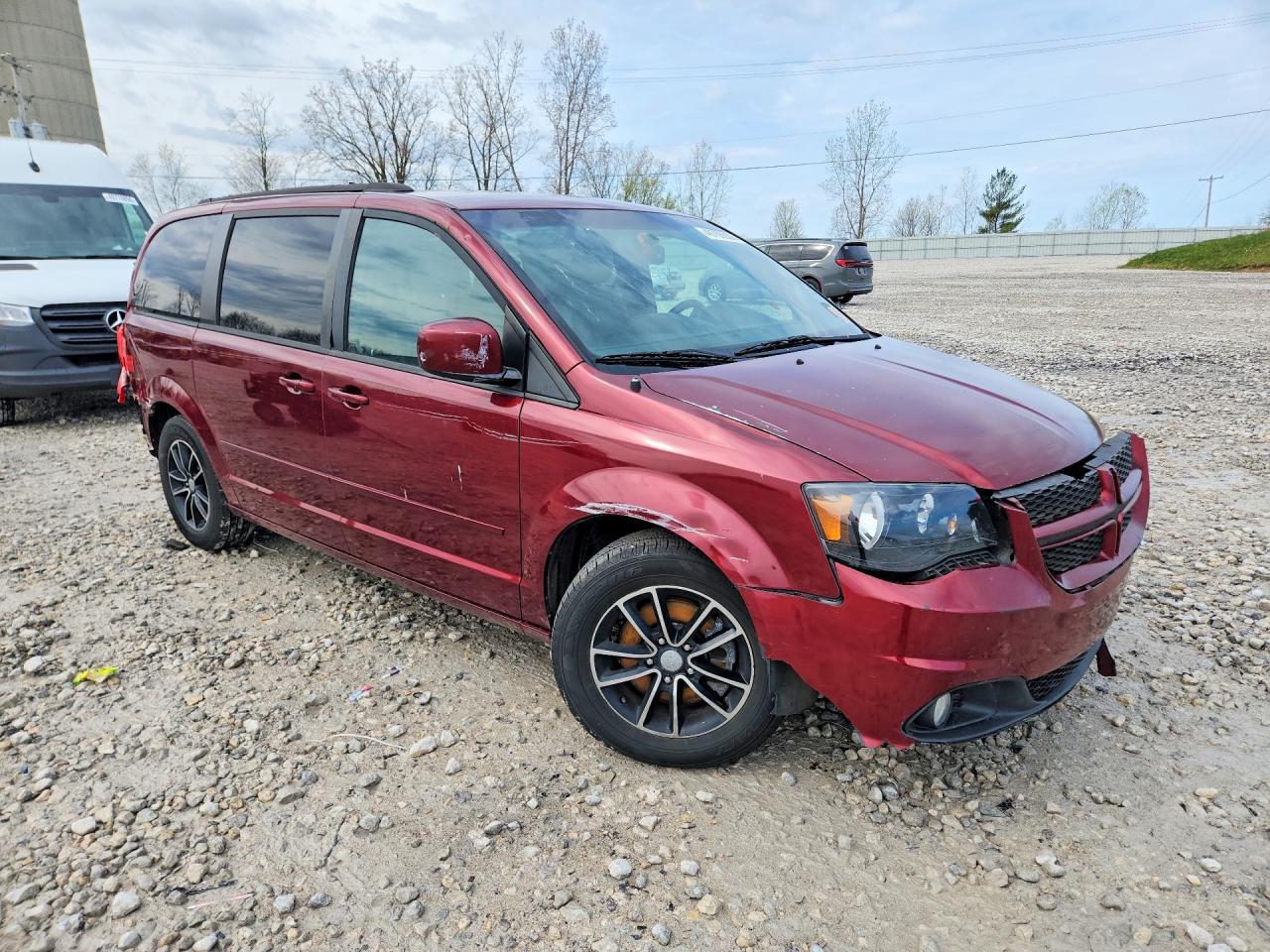 2017 Dodge Grand Caravan Gt - zdjęcie 4