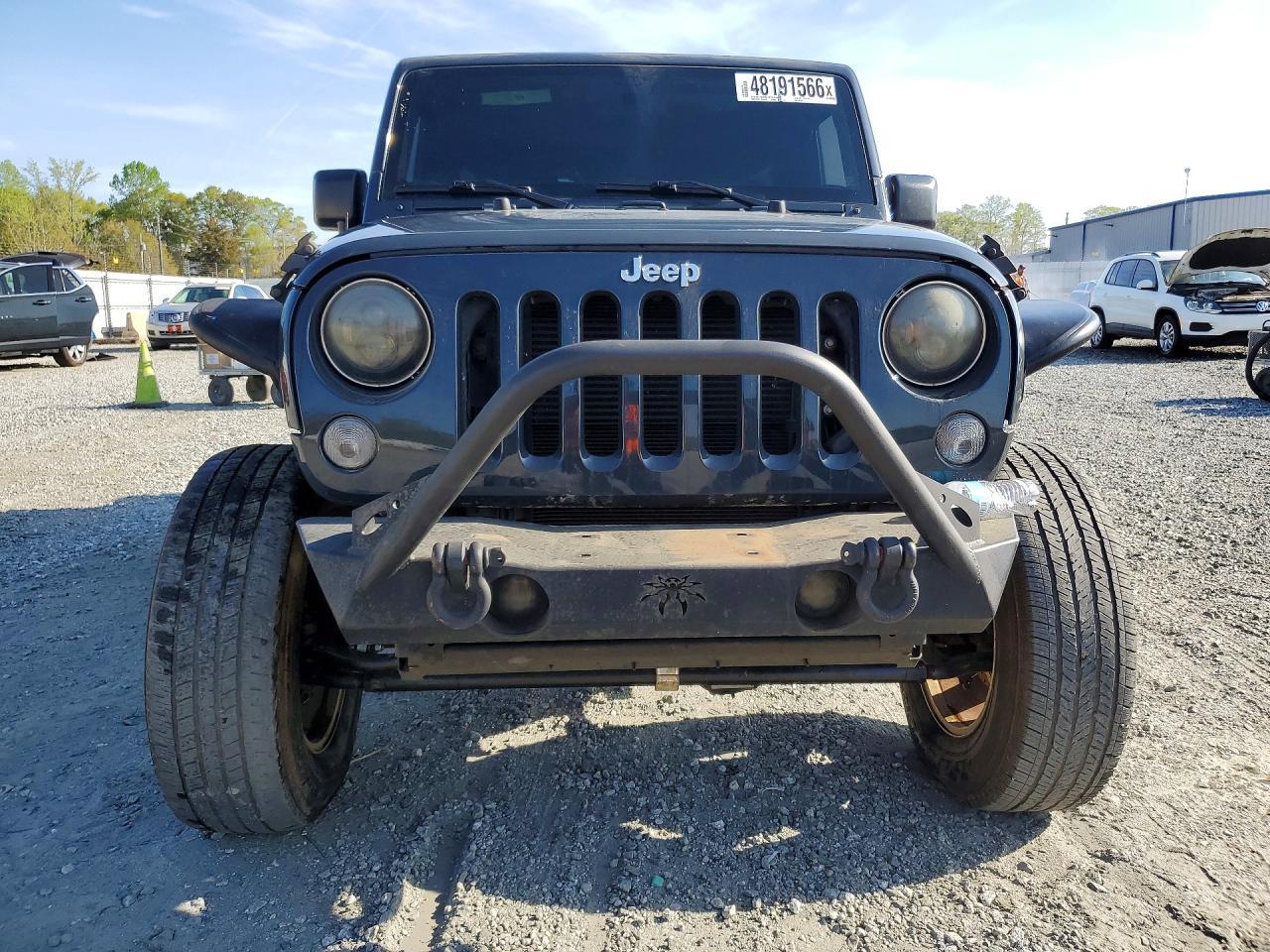 2017 Jeep Wrangler Unlimited Sport - zdjęcie 5