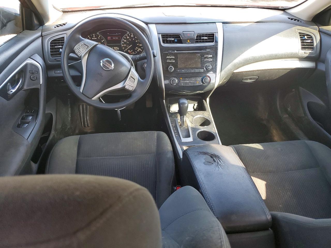 2015 Nissan Altima 2.5 S - zdjęcie 8