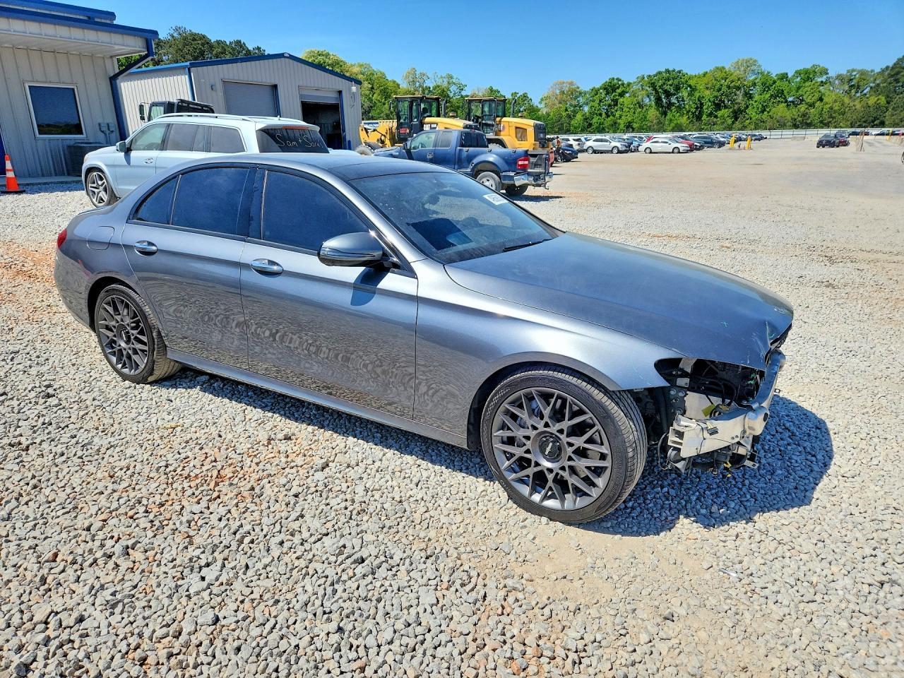 2017 Mercedes-Benz E 300 - zdjęcie 4