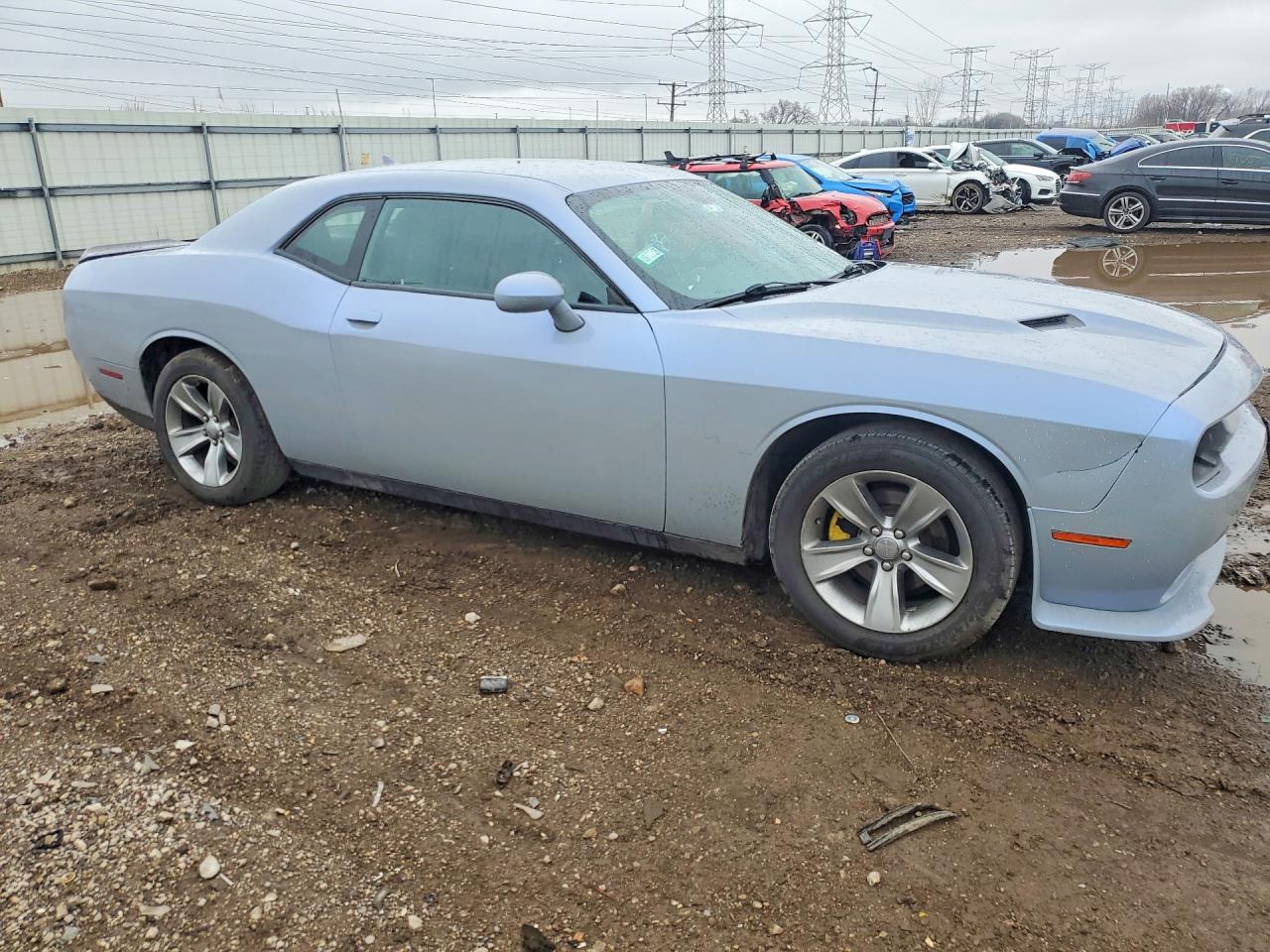 2017 Dodge Challenger Sxt - zdjęcie 4