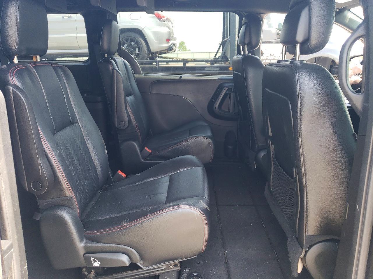 2018 Dodge Grand Caravan Gt - zdjęcie 11