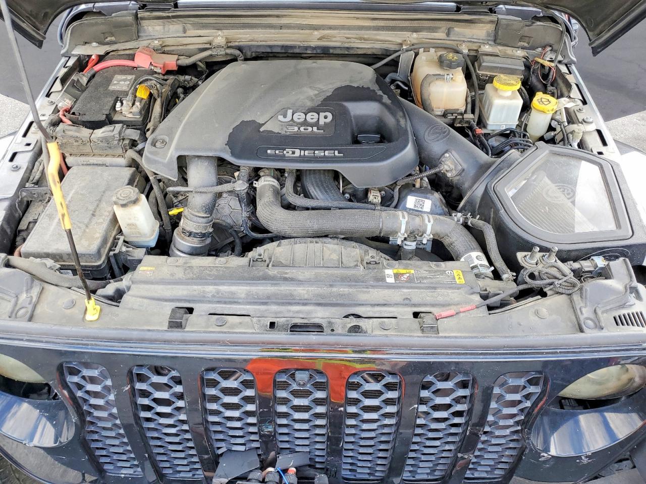 2021 Jeep Gladiator Sport - zdjęcie 11
