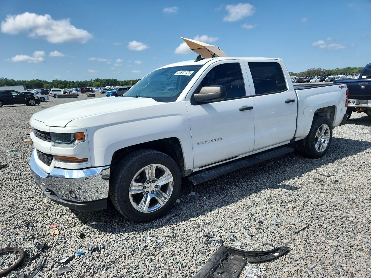 2018 Chevrolet Silverado K1500 Custom - zdjęcie główne