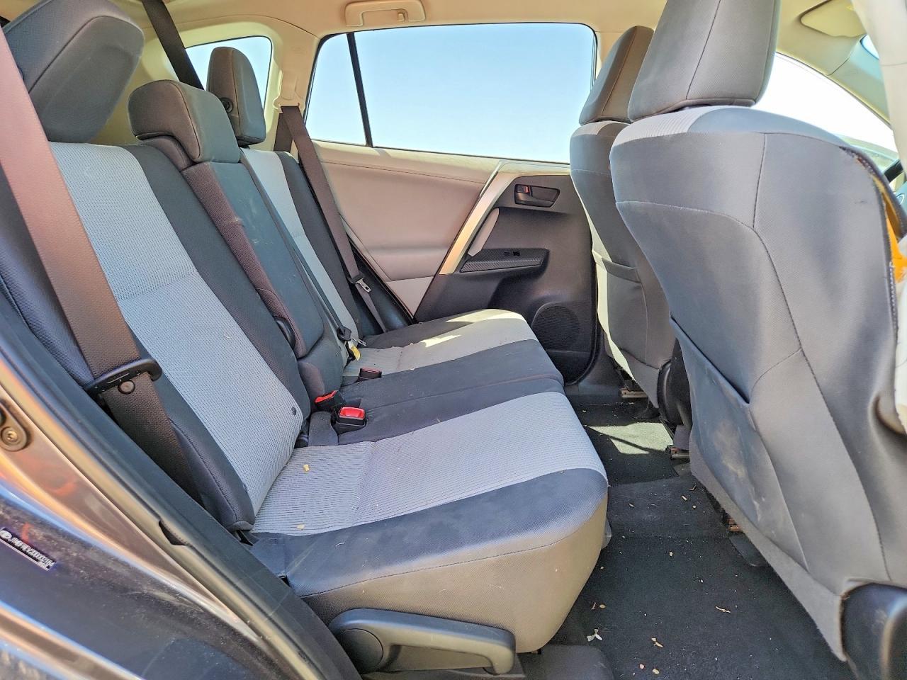 2013 Toyota Rav4 Le - zdjęcie 11