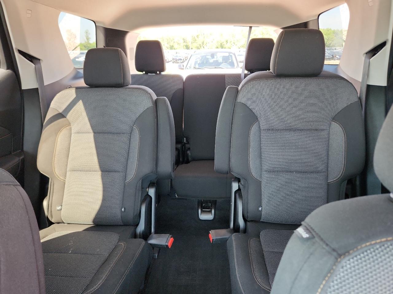 2021 Chevrolet Traverse Lt - zdjęcie 10