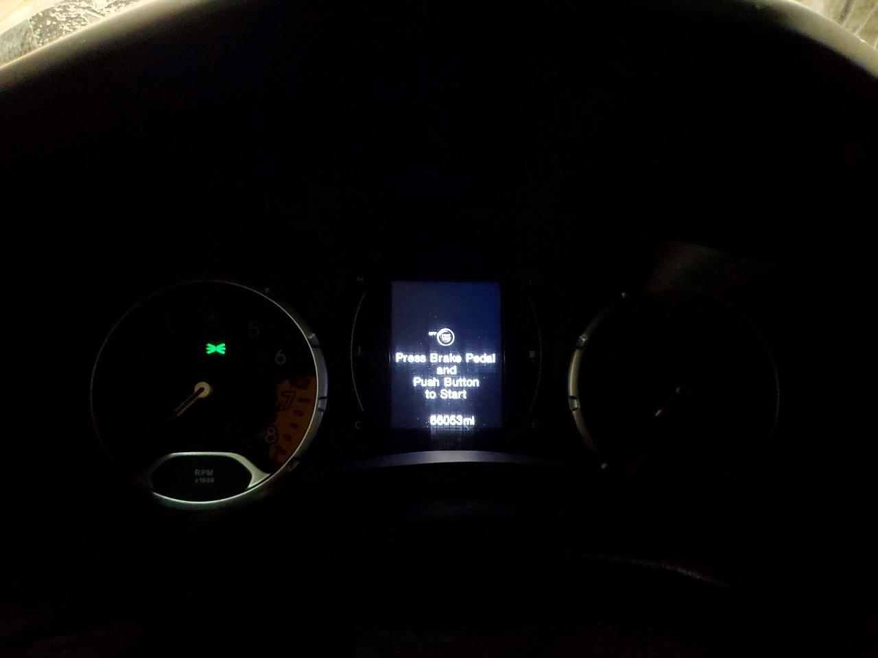 2017 Jeep Renegade Latitude - zdjęcie 9