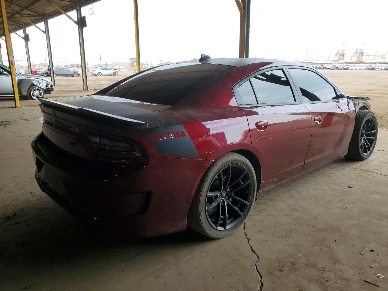 2017 Dodge Charger R - zdjęcie 3