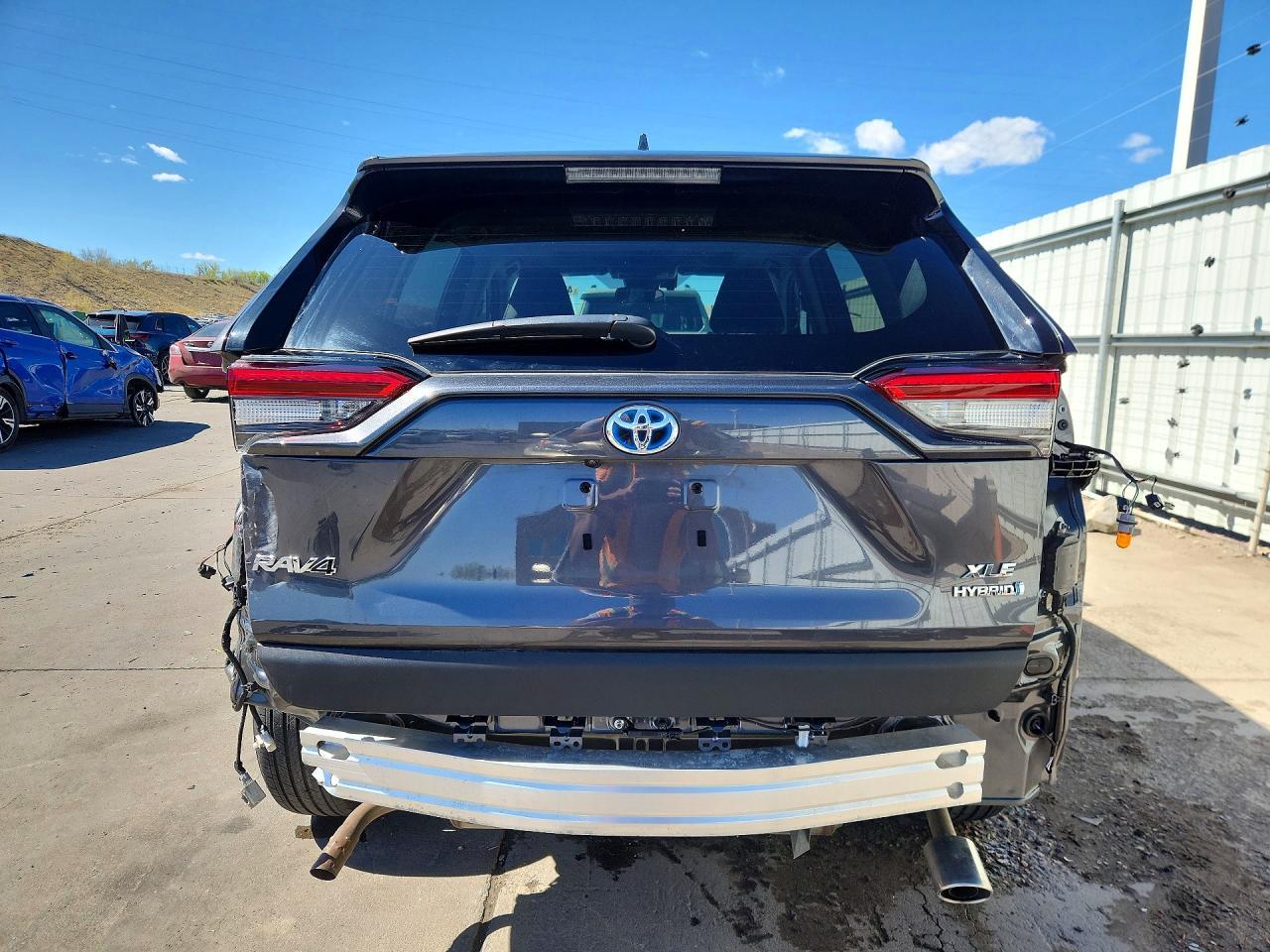 2024 Toyota Rav4 Xle Premium - zdjęcie 6