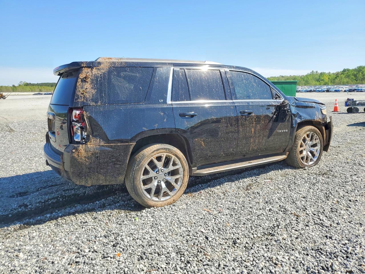 2017 Chevrolet Tahoe C1500 Lt - zdjęcie 3