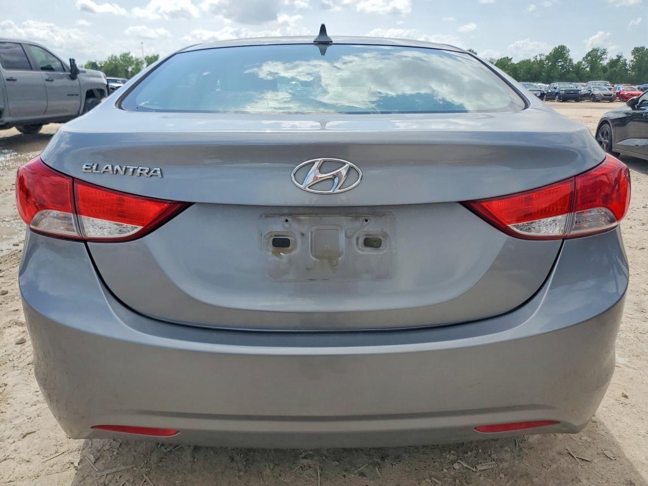 2013 Hyundai Elantra Gls - zdjęcie 6