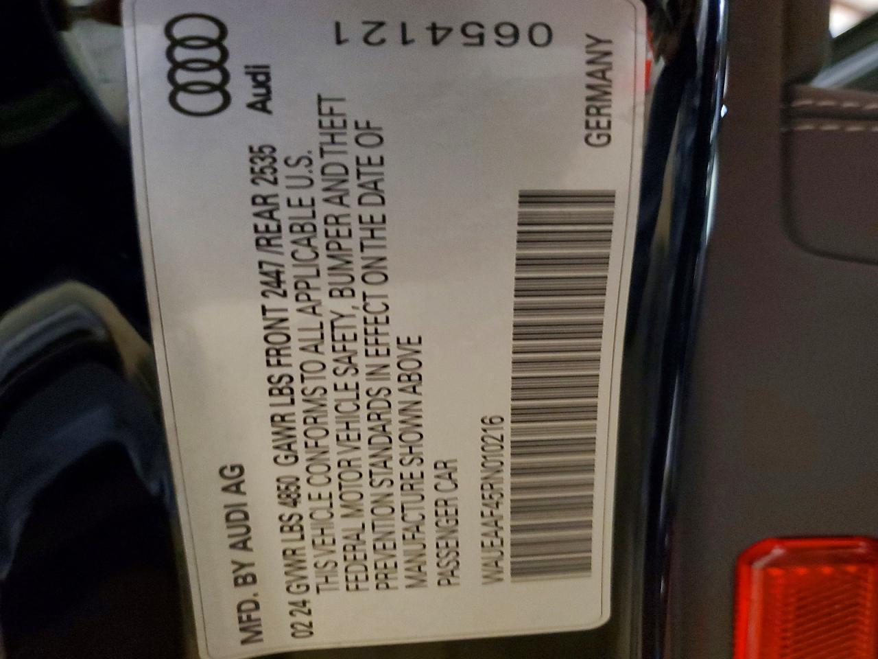 2024 Audi A4 Premium Plus 45 - zdjęcie 12