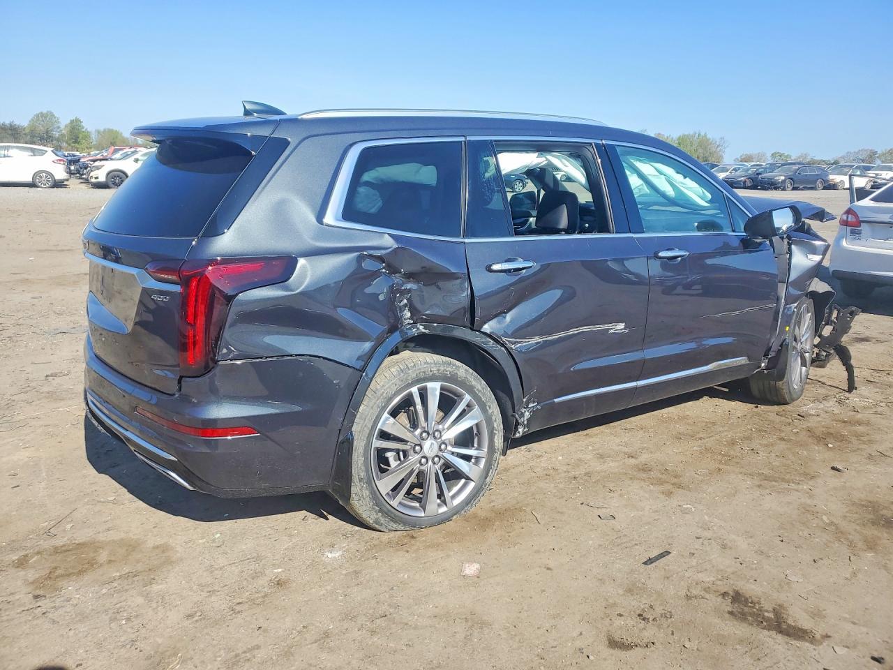 2023 Cadillac Xt6 Premium Luxury - zdjęcie 3