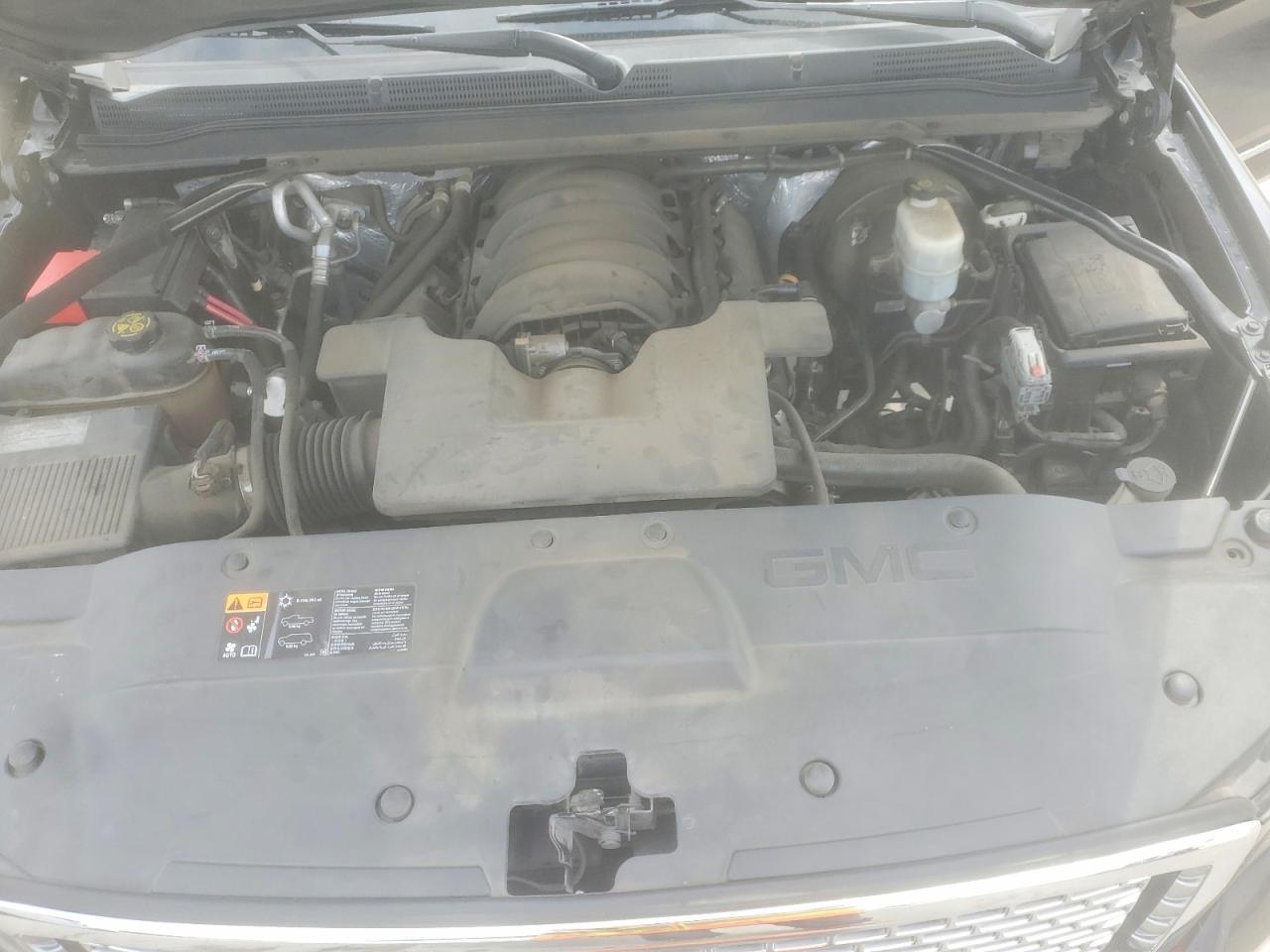 2015 GMC Yukon Denali - zdjęcie 12