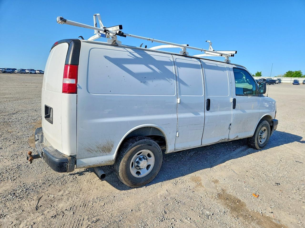 2018 Chevrolet Express G3500 - zdjęcie 3