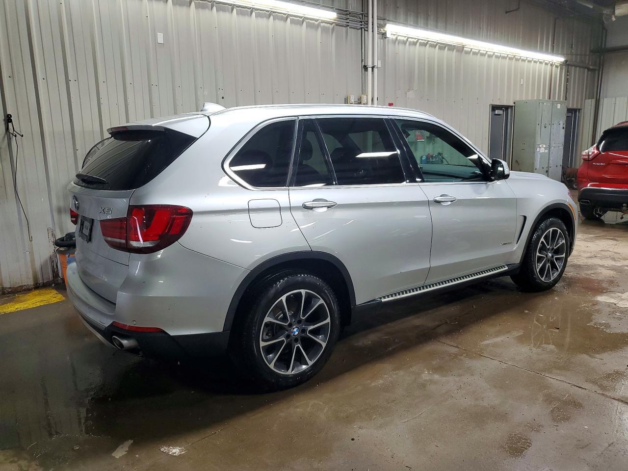 2017 BMW X5 xDrive35I - zdjęcie 3