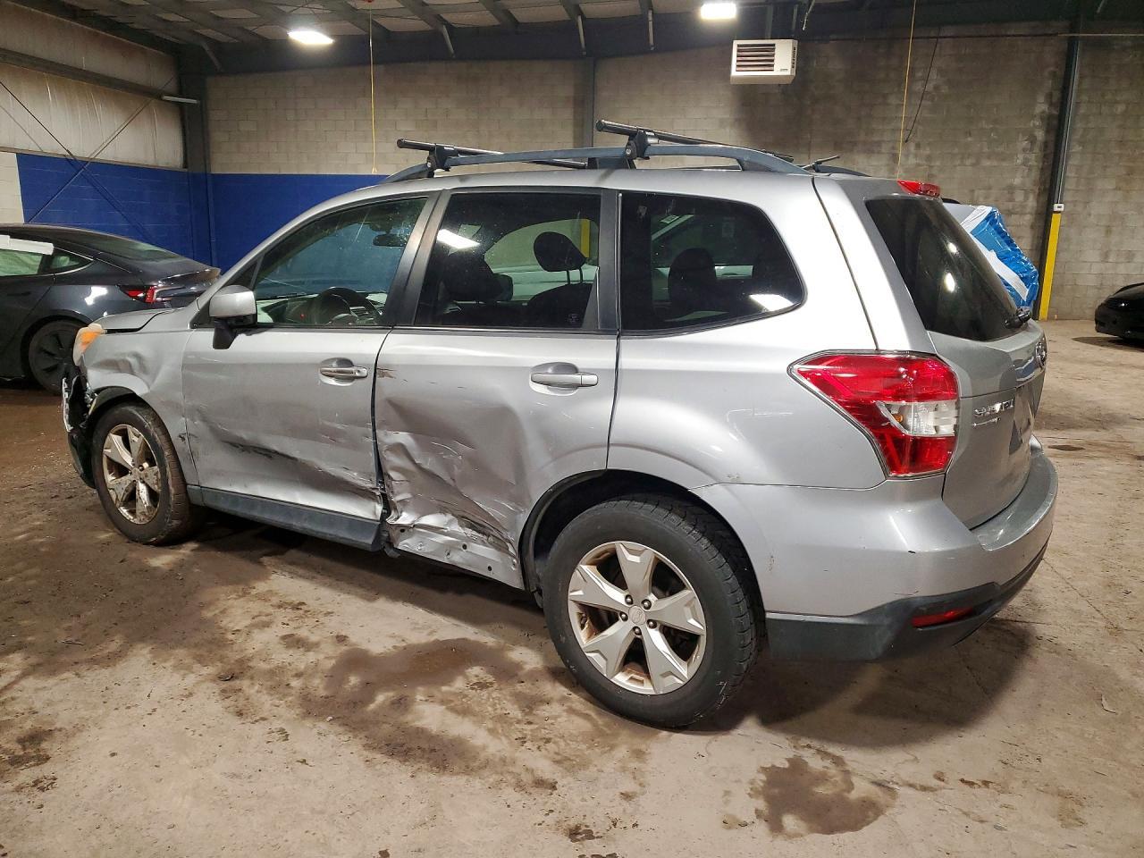 2015 Subaru Forester 2.5I Premium - zdjęcie 2