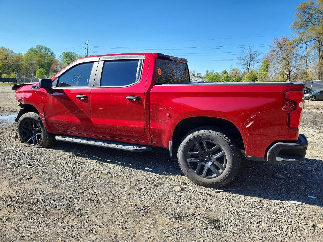 2021 Chevrolet Silverado K1500 Trail Boss Custom - zdjęcie 2