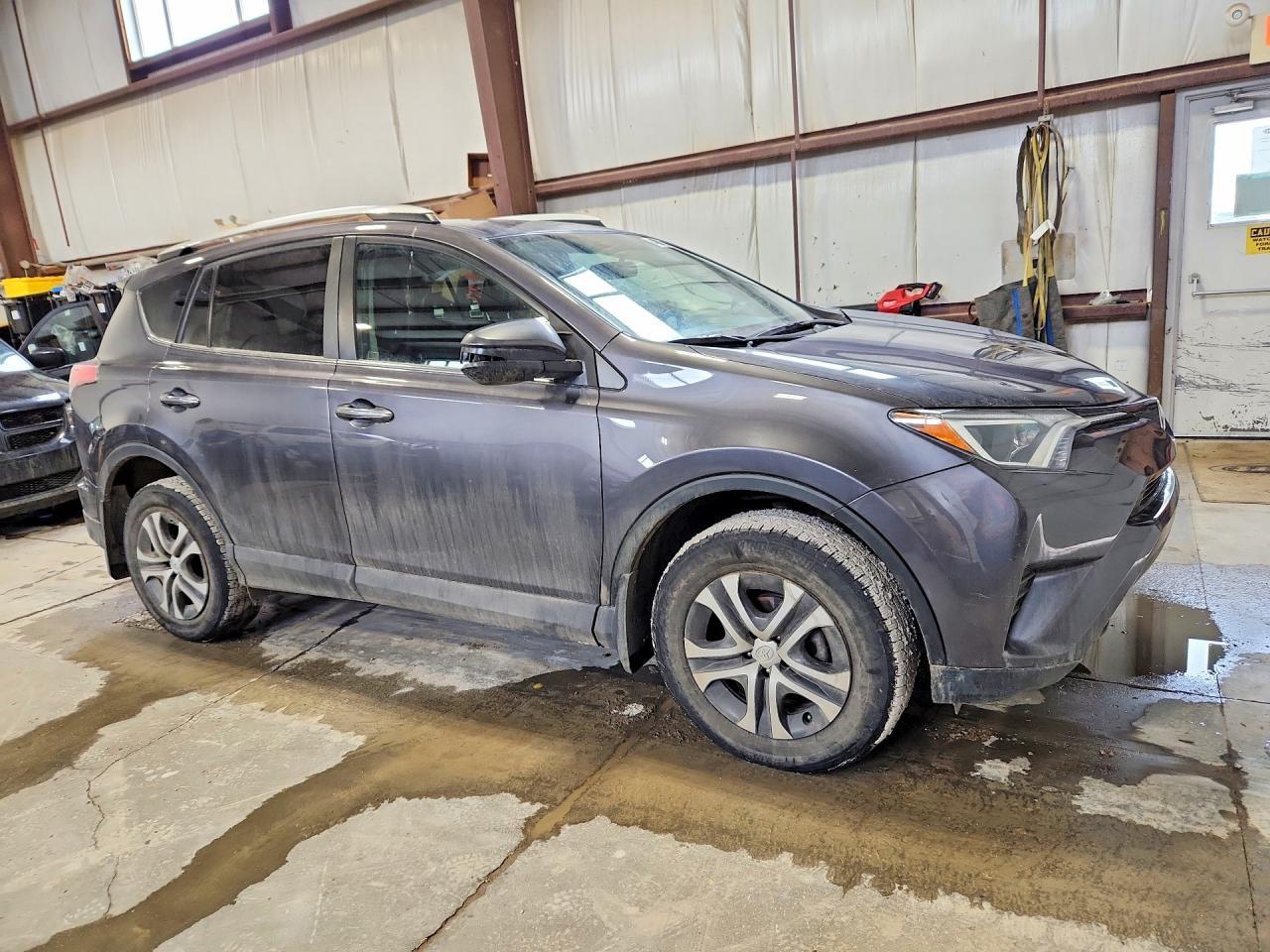 2016 Toyota Rav4 Le - zdjęcie 4