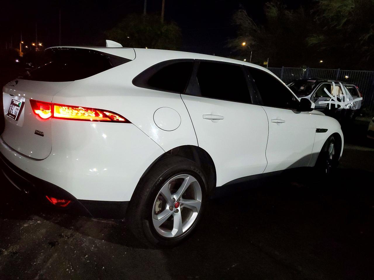 2018 Jaguar F-Pace Premium - zdjęcie 3