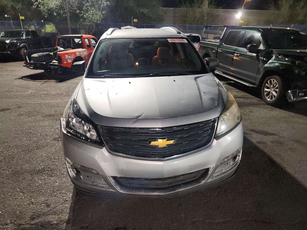 2015 Chevrolet Traverse Ls - zdjęcie 5