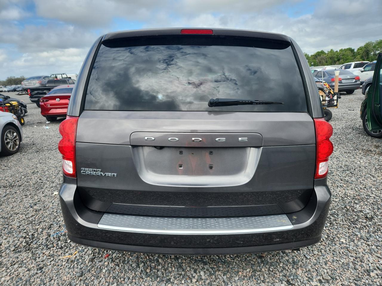 2016 Dodge Grand Caravan Se - zdjęcie 6