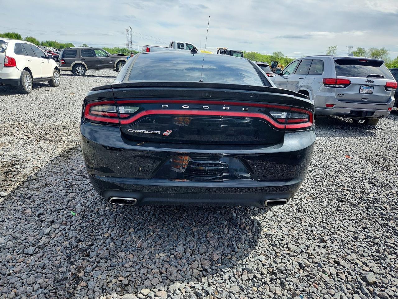 2019 Dodge Charger Sxt - zdjęcie 6