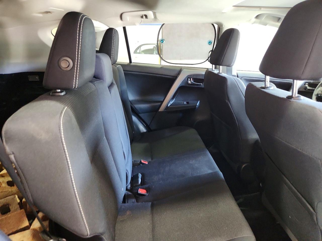 2017 Toyota Rav4 Xle - zdjęcie 11