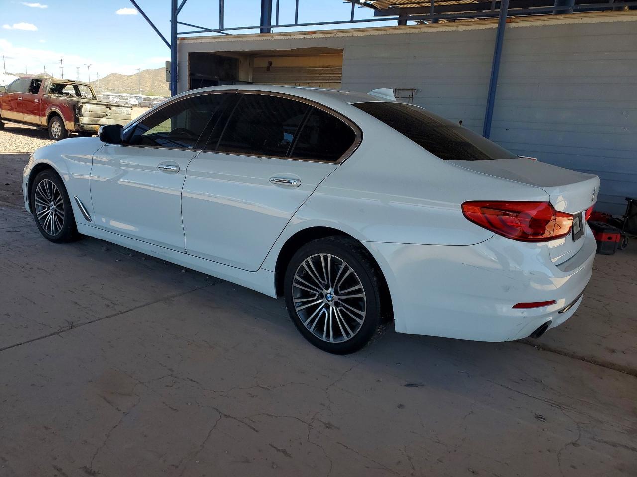 2018 BMW 530 I - zdjęcie 2