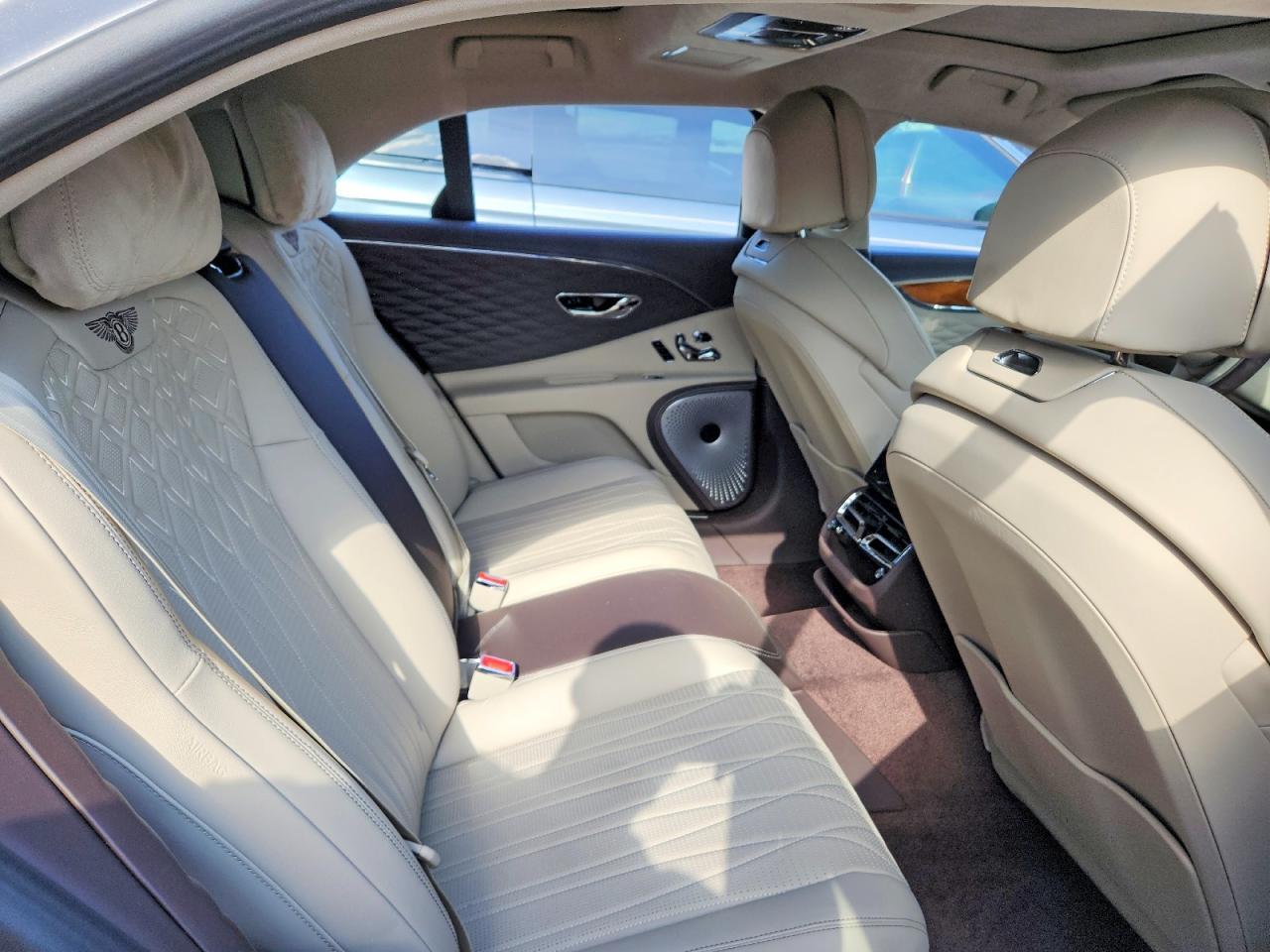 2024 Bentley Flying Spur - zdjęcie 10