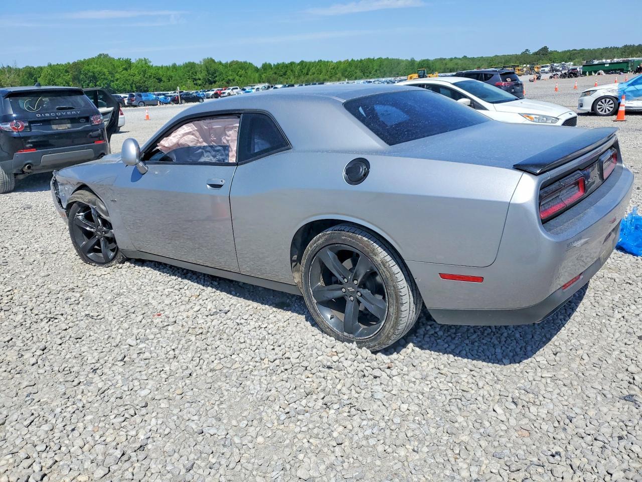 2016 Dodge Challenger R - zdjęcie 2