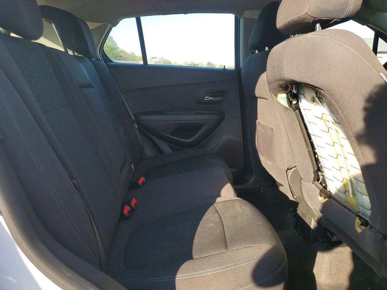 2016 Chevrolet Trax Ls - zdjęcie 11